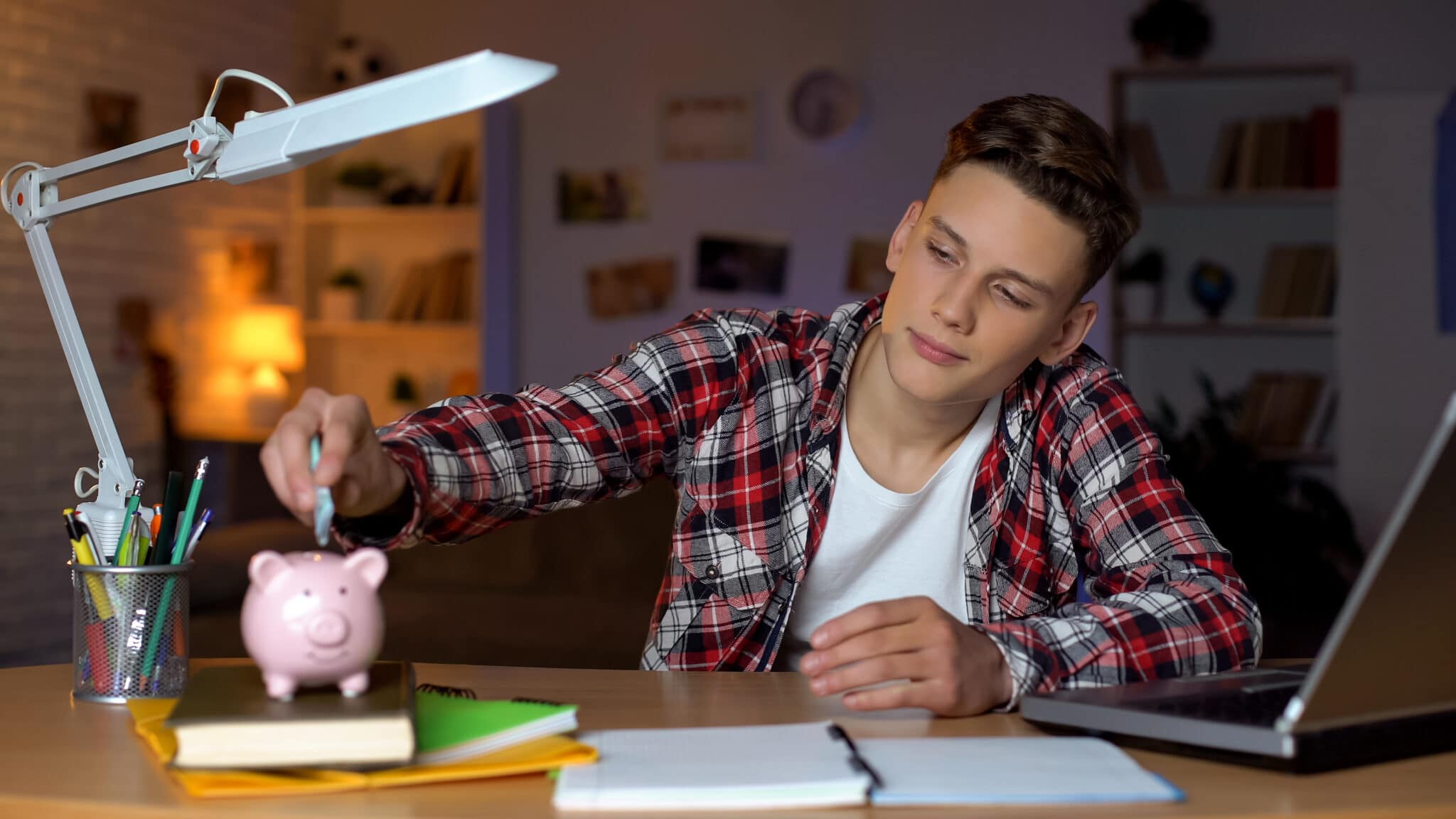 Basic financial IQ for teens now more important than ever